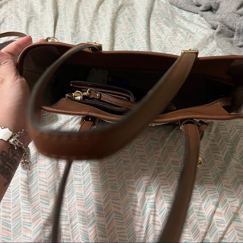 Large vanilla tote